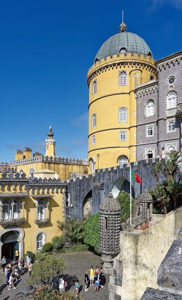 Sintra Palaces Day