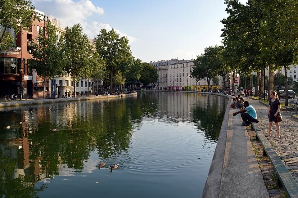 Paris Like a Local