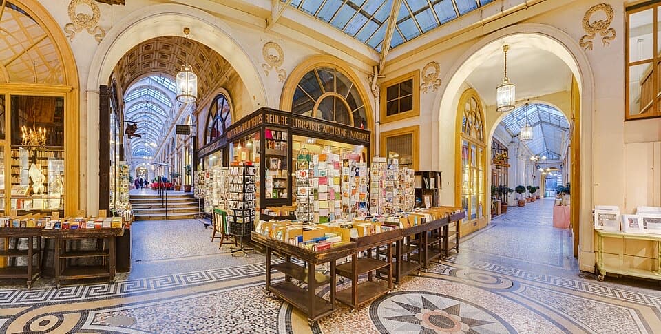 Covered Passages Walk