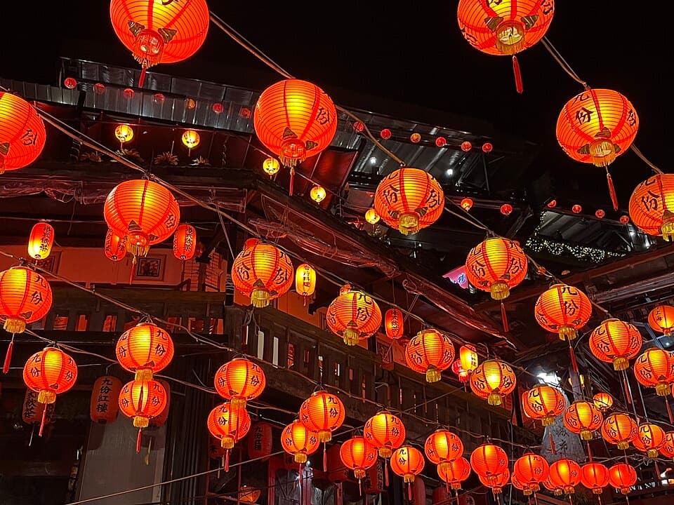 Jiufen & the Lantern Line